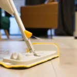 Mopa con Depósito Spray Limpiapisos CleanTech - Imagen 4