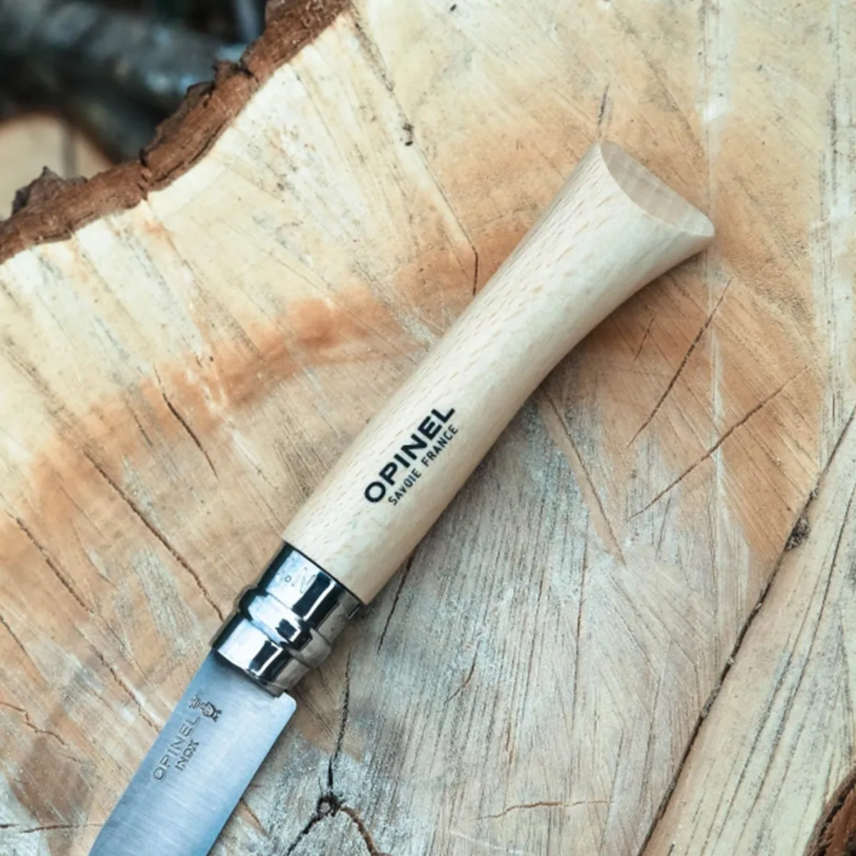 cuchillo-plegable-12-acero-madera-opinel-opa1084b809-04 Cuchillo plegable N° 12  madera de Haya - Imagen 4