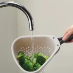 Colador Plegable Grande de Plástico Blanco Asa Rebatible