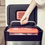 Tacho Cesto de Basura Compactador Joseph Joseph Titan 30L - Acero Inoxidable - Imagen 4
