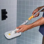 Cepillo Limpiador 2 en 1 para Azulejos Joseph Joseph CleanTech - Gris