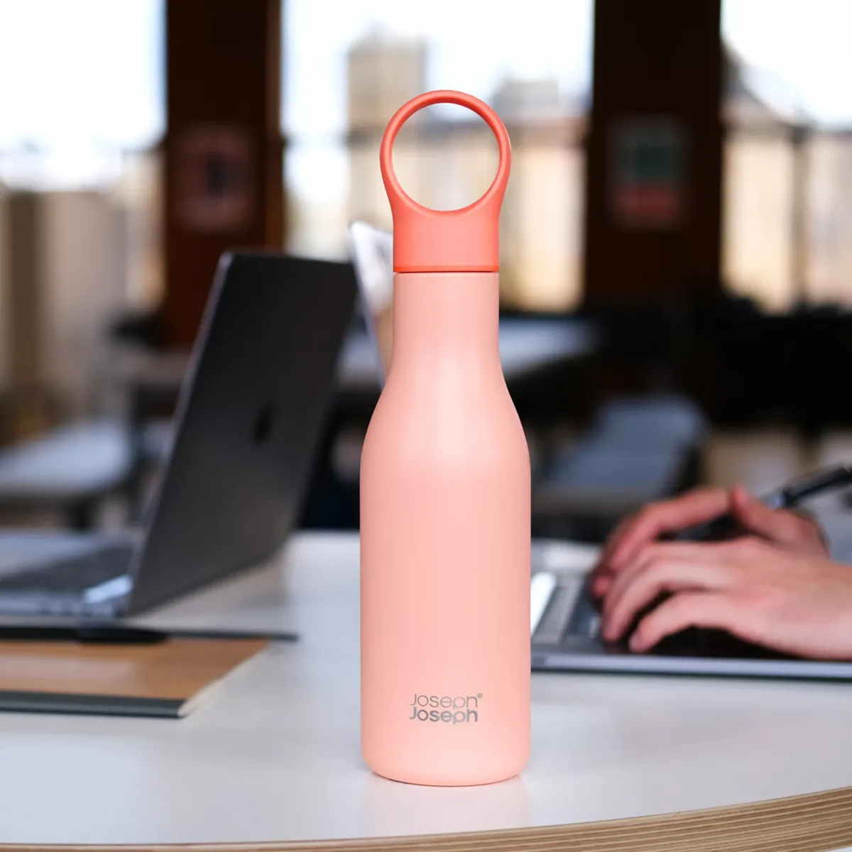 Botella con aislamiento al vacío de acero inox Loop 500 ml - Imagen 2