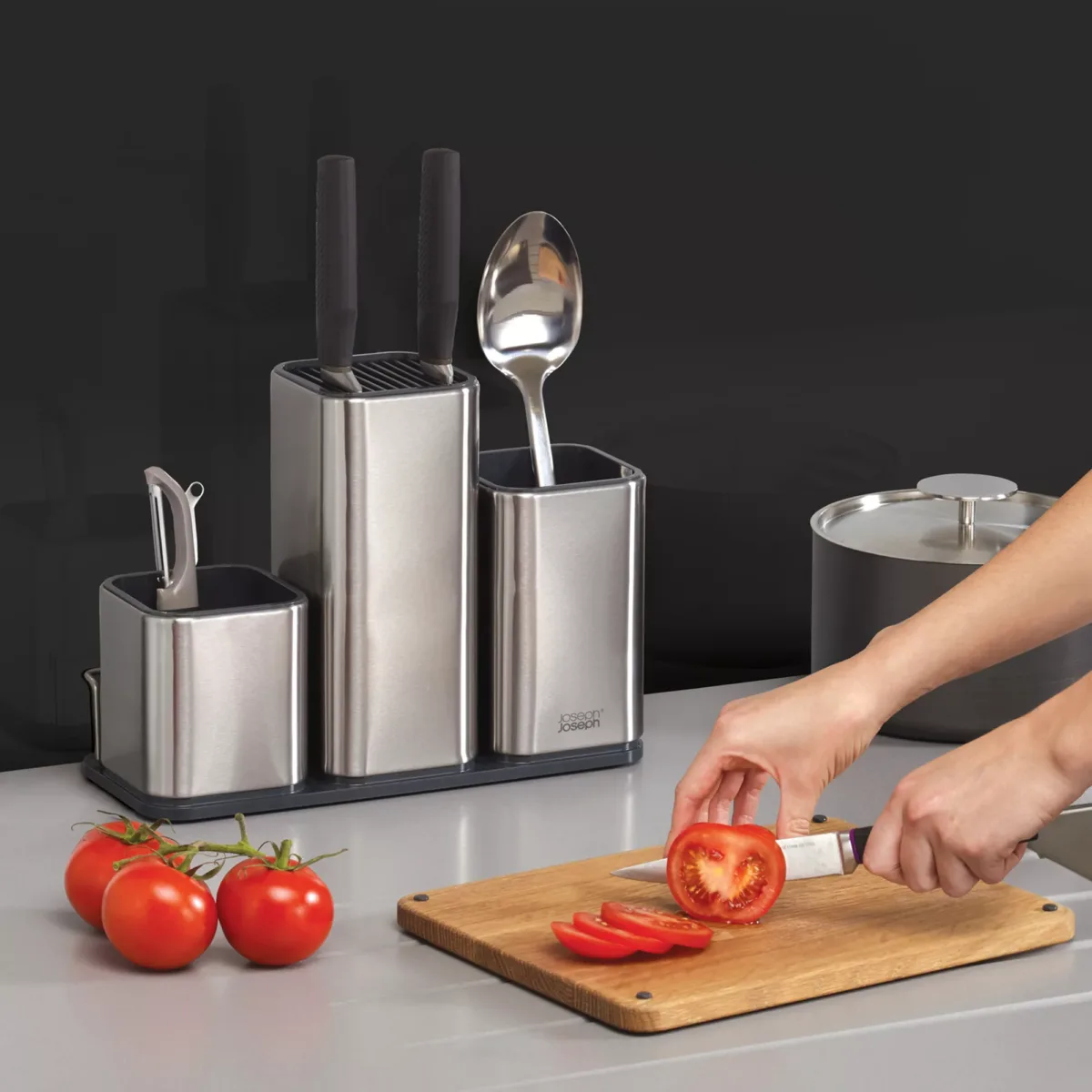 joseph-joseph-organizador-encimera-con-tabla-de-corte-antideslizante-counterstore-steel-95026-300287-07 Organizador de utensilios de cocina - Imagen 4