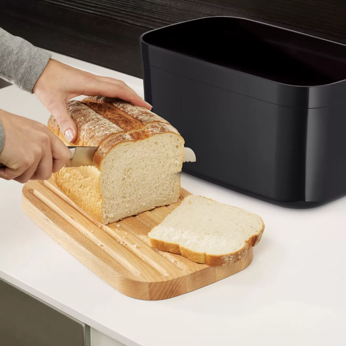 Panera con tabla de corte/tapa de bambú Bread Bin - Imagen 2