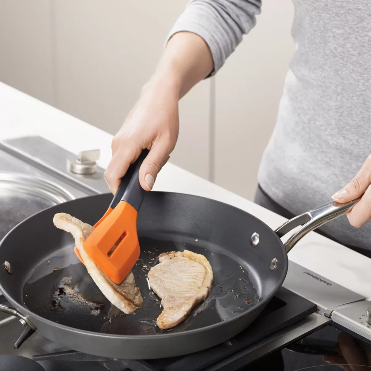 Pinza para almientos ergonómica Turner Tongs Silicona - Imagen 2