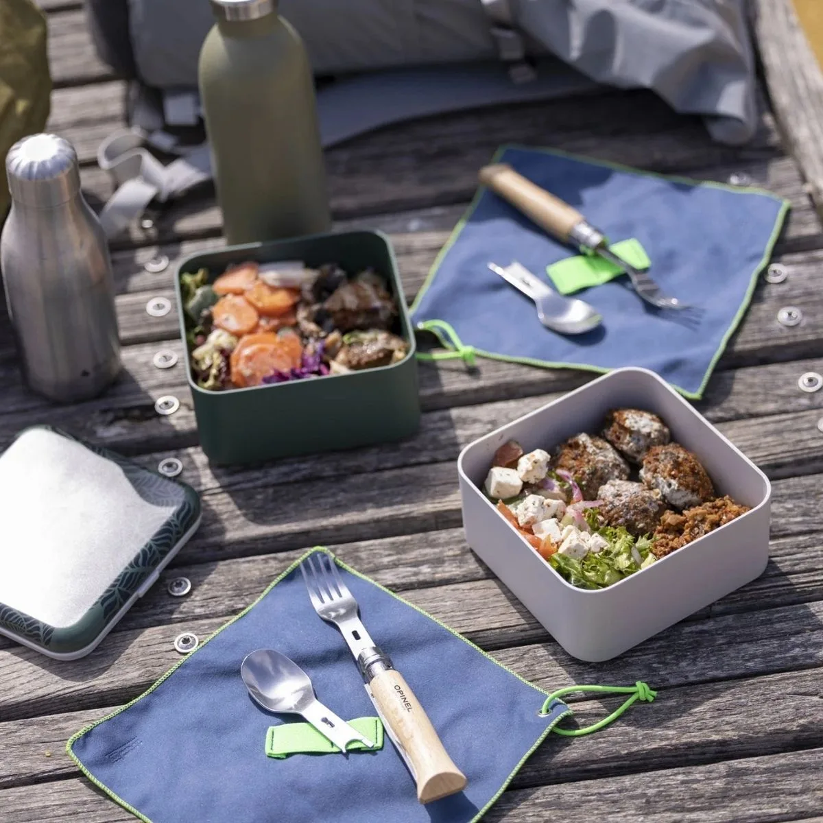 set-picnic-cuchara-cuchillo-opinel-mango-madera-opa2500b809-02 Set Picnic tenedor cuchara + cuchillo plegable Nº 8 - Imagen 3