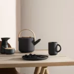 Tetera Theo 1.25 Litros - Negro